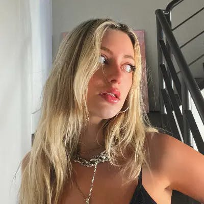 Amanda Breitt's profile image